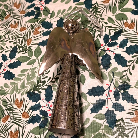 Metal Angel Bell Decor - Picture 4 of 6